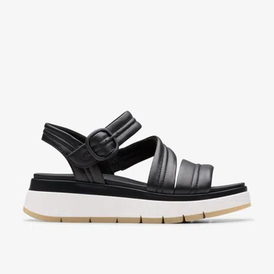 Clarks Tuscan Strap In Black