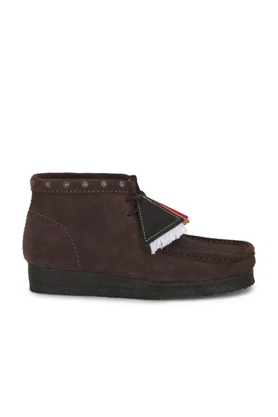 Clarks Wallabee Boot In Brown Interest
