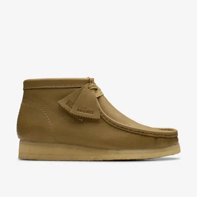Clarks Wallabee Boot In Green