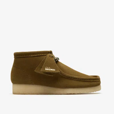 Clarks Wallabee Boot In Green