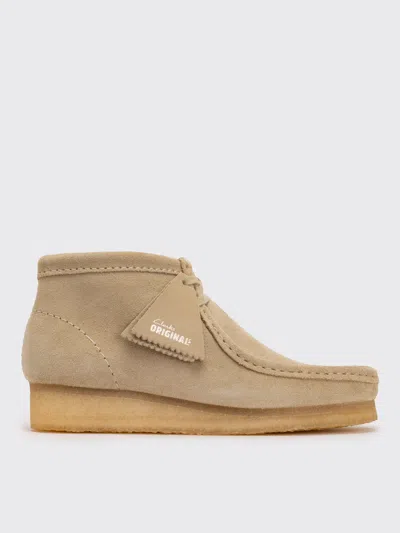 Clarks Wallabee Boot W In Brown
