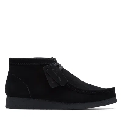 Clarks Wallabee Evo Boot In Black Suede