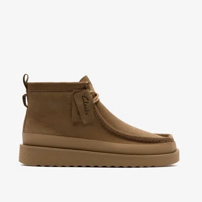 Clarks Wallabee Ftr2 Hi In Brown