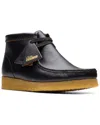 Clarks Wallabee Leather Boot In Black