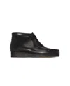 Clarks Wallabee Leather Boot In Black