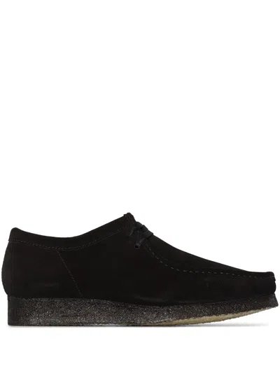 Clarks Wallabee Shoes In Black Suede