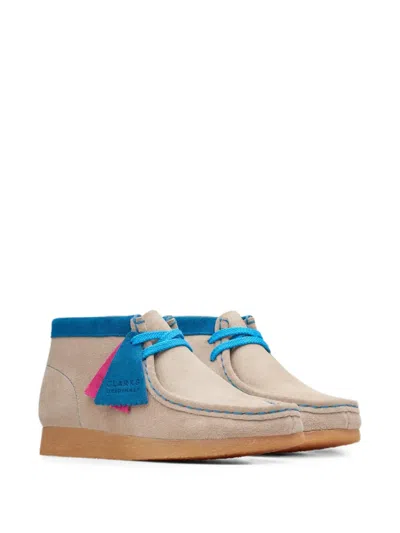 Clarks Kids' Wallabee Suede Ankle Boots In Neutral