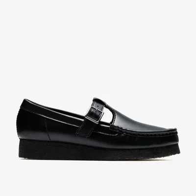 Clarks Wallabee T Bar In Black