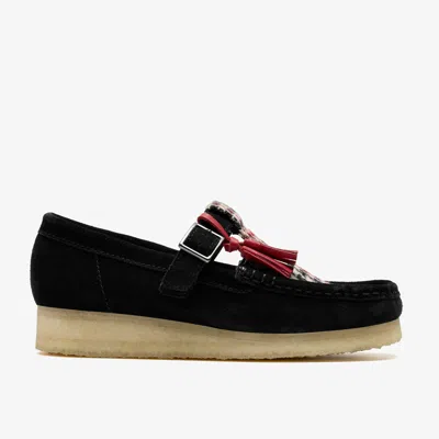 Clarks Wallabee T Bar In Black