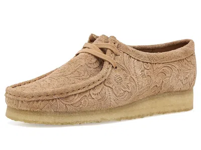 Clarks Wallabee Women's Lace Up Casual Shoes Tan Interest: 9.5 B - Medium, Leather