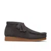 Clarks Wallabee Evo Boot In Grey Suede In Black