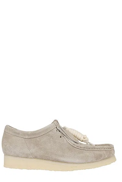 Clarks Wallabees Lace In Grey