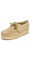 Clarks Wallacraft Bee Shoes Maple Suede In Brown