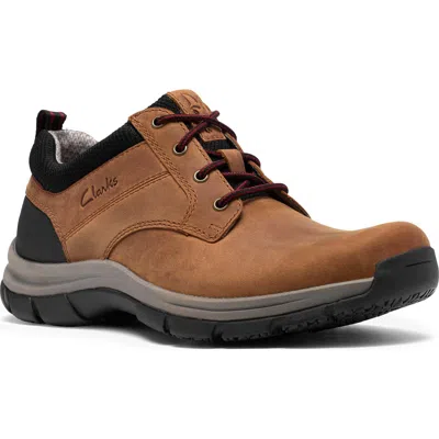 Clarks ® Walpath Low Leather Sneaker In Brown