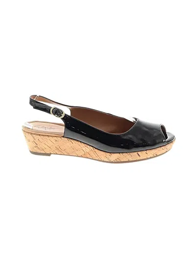 Pre-owned Clarks Wedges In Black