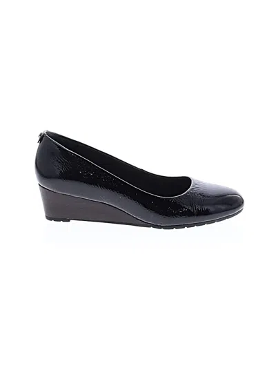 Pre-owned Clarks Wedges In Black