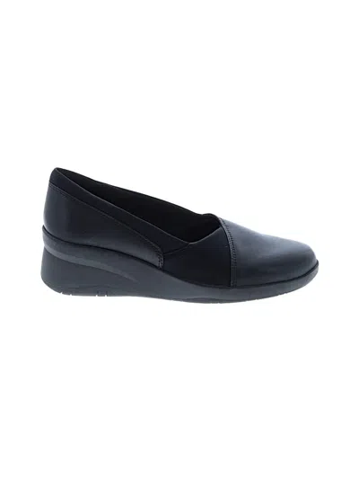 Pre-owned Clarks Wedges In Black
