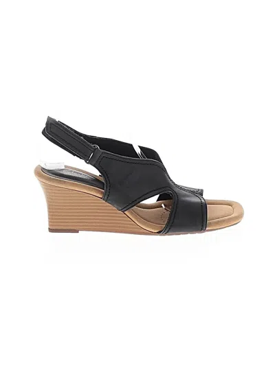 Pre-owned Clarks Wedges In Black