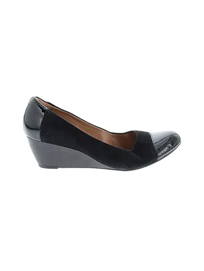 Pre-owned Clarks Wedges In Black