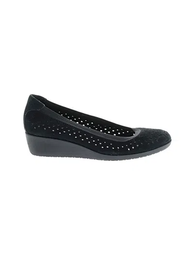 Pre-owned Clarks Wedges In Black