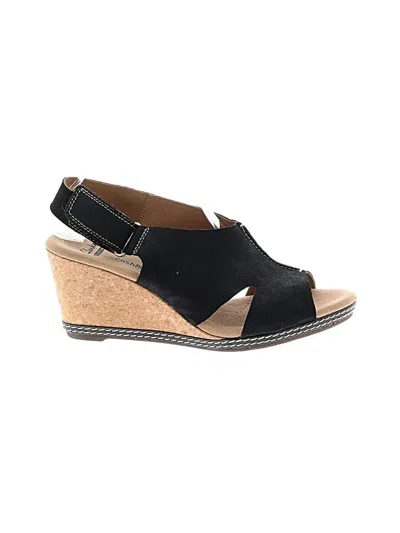 Pre-owned Clarks Wedges In Black