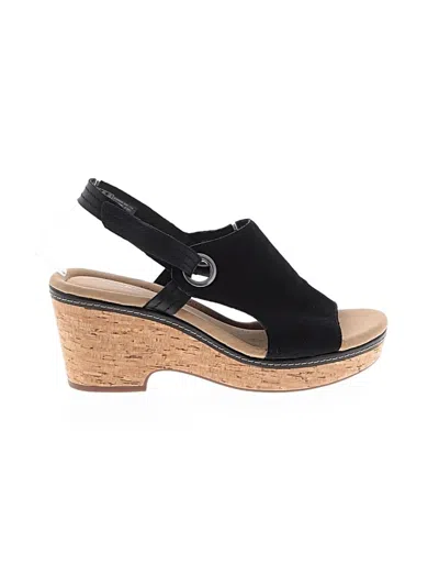 Pre-owned Clarks Wedges In Black