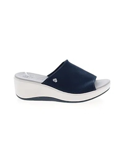 Pre-owned Clarks Wedges In Blue