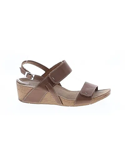 Pre-owned Clarks Wedges In Brown