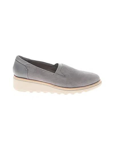 Pre-owned Clarks Wedges In Gray
