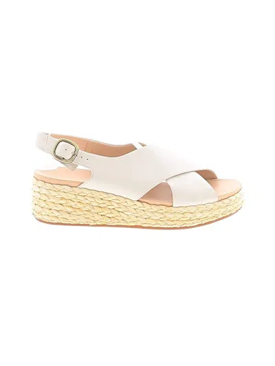 Pre-owned Clarks Wedges In Ivory