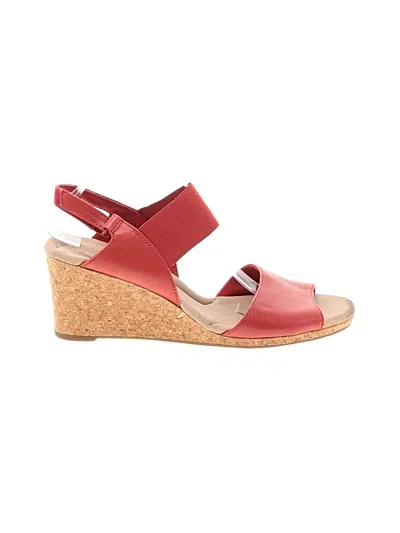 Pre-owned Clarks Wedges In Red