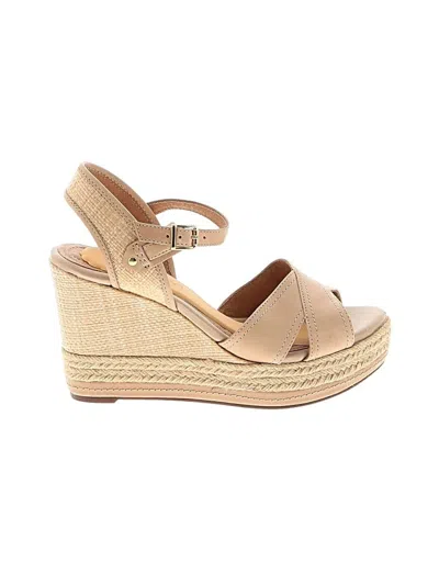 Pre-owned Clarks Wedges In Tan