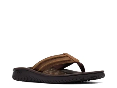 Clarks Wesley Surf Flip Flop In Brown