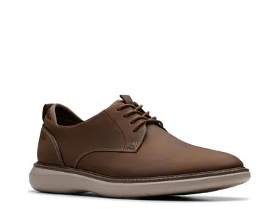 Clarks Wide Width Brantin Oxford In Brown
