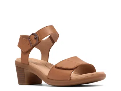 Clarks Wide Width Emily Amanda Sandal In Brown