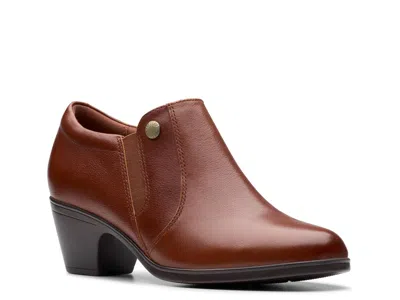 Clarks Wide Width Emily Reyna Bootie In Brown