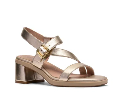 Clarks Wide Width Jaylan Sol Sandal In Gold