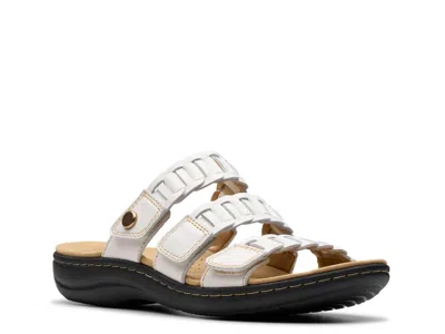 Clarks Wide Width Laurieann Hope Sandal In White