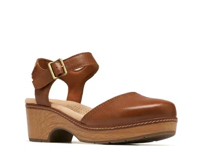 Clarks Wide Width Paizlee Platform Clog In Brown