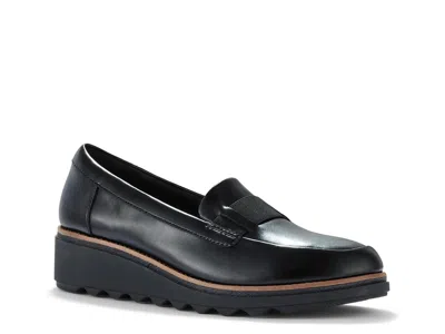 Clarks Wide Width Sharon Pace Loafer In Black