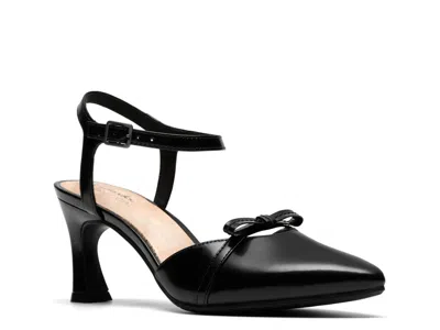 Clarks Wide Width Tammitha Bar Pump In Black