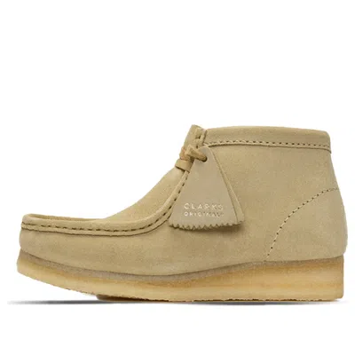 Clarks (wmns)  Wallabee Boots 'maple Suede'
