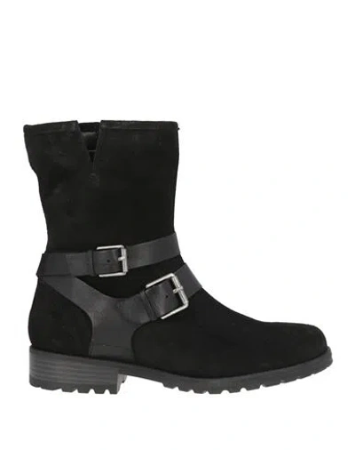 Clarks Woman Ankle Boots Black Size 8 Leather