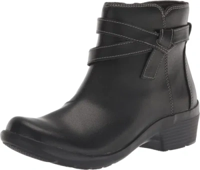 Pre-owned Clarks Women's Angie Spice Ankle Boot In Black Leather