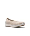Clarks Breeze Sky Air In Sand Textile