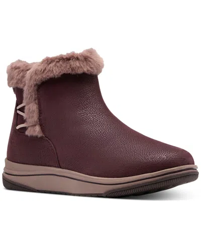 CLARKS WOMEN'S CLOUDSTEPPERS BREEZE WEDGE ANKLE BOOTIES