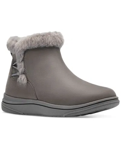 CLARKS WOMEN'S CLOUDSTEPPERS BREEZE WEDGE ANKLE BOOTIES