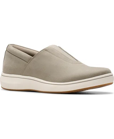Clarks Women's Cloudsteppers Breeze Sky Ria Round Toe Shoes