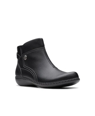 Clarks Ashland Mabel Womens Leather Zipper Ankle Boots In Black Tumbled