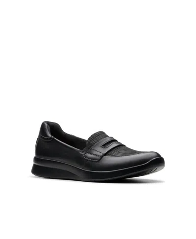 CLARKS WOMEN'S COLLECTION ELLOWYN PENNY SHOES